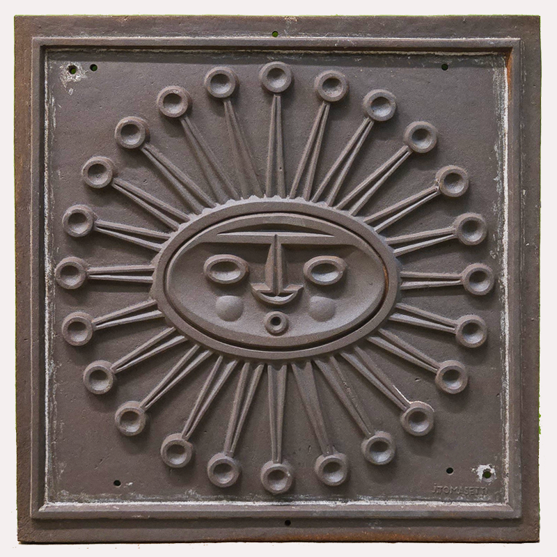 Plaque en fonte Tomaseti